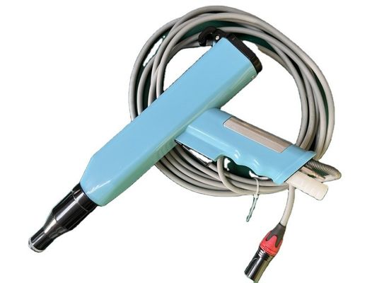 অটোমেটিক স্প্রে বন্দুক এবং 50W পাওয়ার সহ বৈজ্ঞানিক পাউডার লেপ বুথ মেশিন